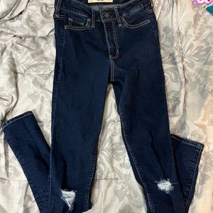 Hollister Super Skinny Jeans